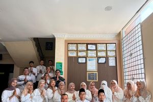 Pengadilan Agama Padangsidimpuan Menggelar Arisan Rutin dan Halal Bihalal Bersama Keluarga Besar